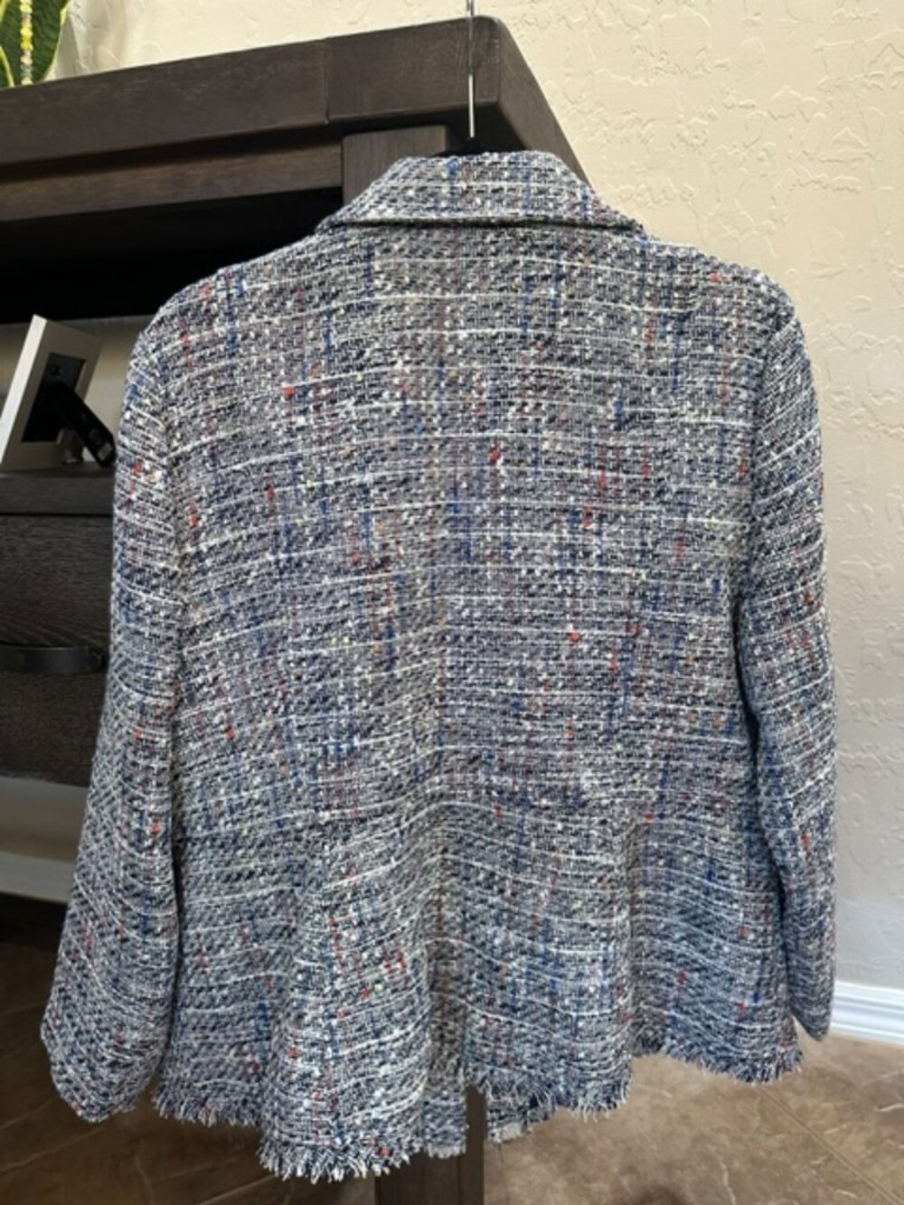 Jacket - Picture 2 of 4